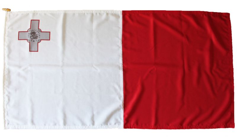 1.25yd 45x22.5in 114x57cm Malta flag (woven MoD fabric)